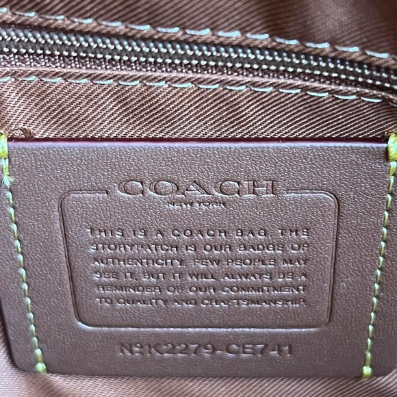 CE741 - Coach Cara Satchel - Picture 9 of 13